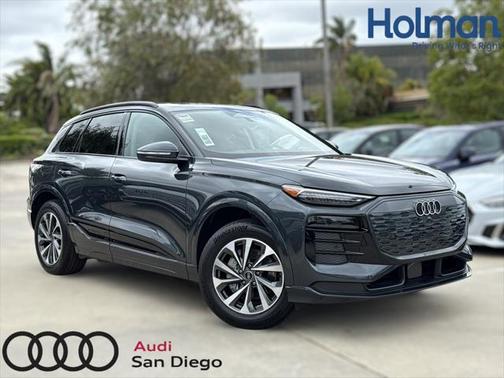 2025 Audi Q6 e-tron Premium Plus quattro