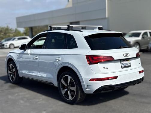 2024 Audi Q5 45 S line Premium Plus
