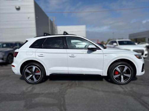 2024 Audi Q5 45 S line Premium Plus