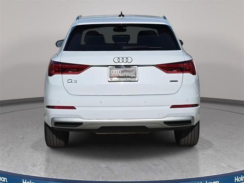 2022 Audi Q3 40 Premium