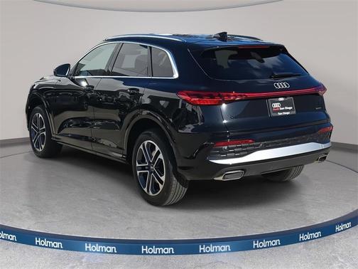 2025 Audi Q5 Premium TFSI quattro S tronic