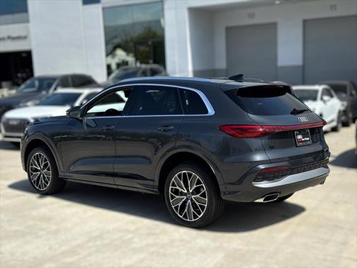 2025 Audi Q5 Premium Plus