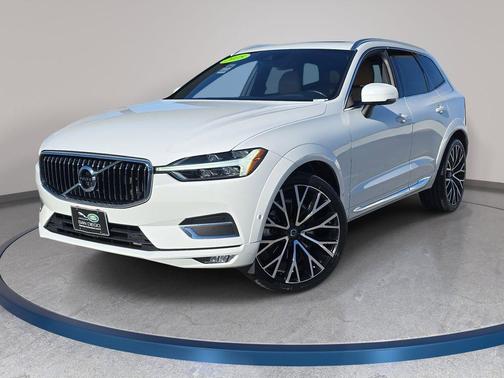 Ice White 2018 Volvo XC60 T6 Inscription