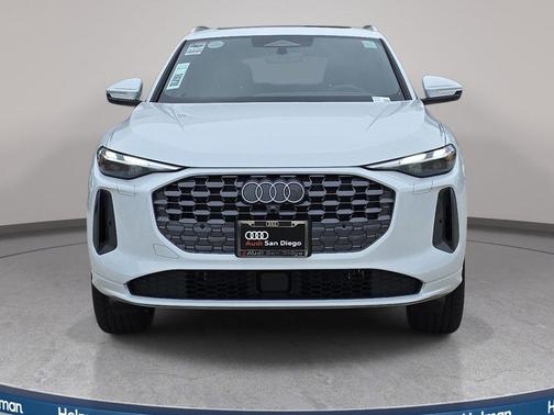 Glacier White Metallic 2026 Audi Q5 Premium TFSI quattro S tronic
