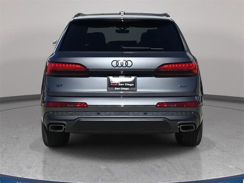 2026 Audi Q7 45 Premium Plus