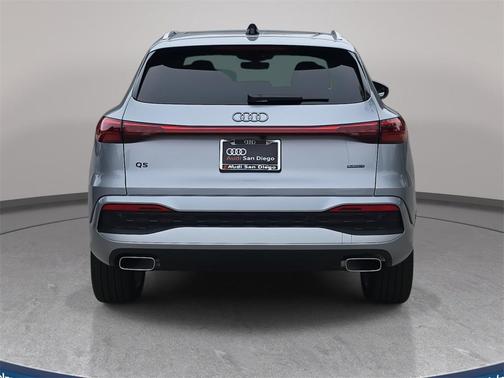 2025 Audi Q5 Premium Plus
