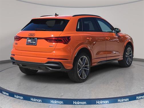 2025 Audi Q3 Premium 45 TFSI S line quattro Tiptronic