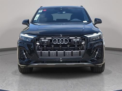 2026 Audi Q7 55 Premium Plus