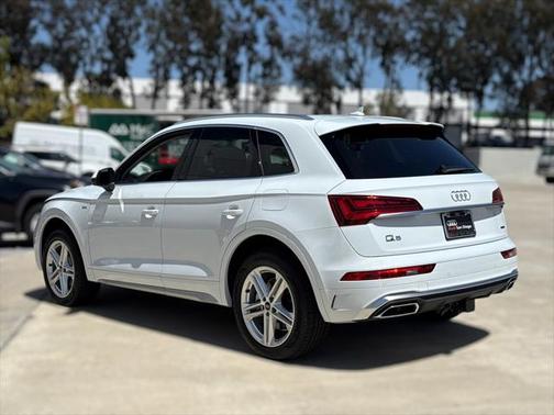 2025 Audi Q5 55 S line Premium Plus