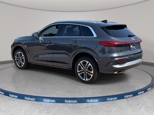 2025 Audi Q5 Premium