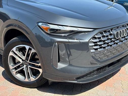 2025 Audi Q5 Premium