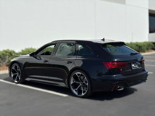 2025 Audi RS 6 Avant 4.0T