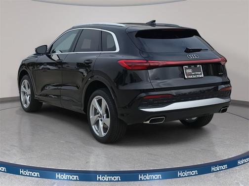 2025 Audi Q5 Premium Plus TFSI quattro S tronic