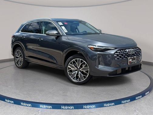 Tambora Gray Metallic 2025 Audi Q5 2.0T Premium Plus