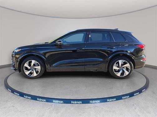 2025 Audi Q6 e-tron Premium quattro