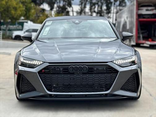 2025 Audi RS 7 4.0T Performance