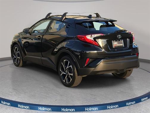 2021 Toyota C-HR XLE