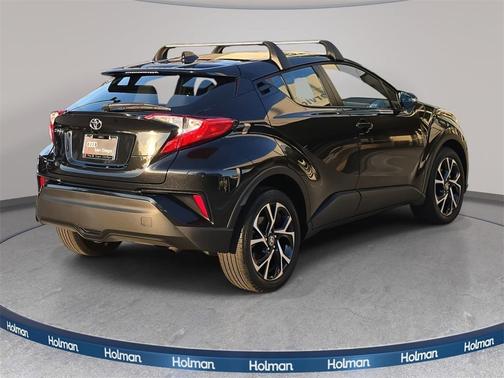 2021 Toyota C-HR XLE