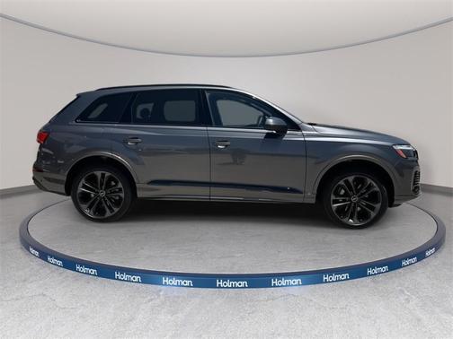 2025 Audi Q7 55 Premium Plus
