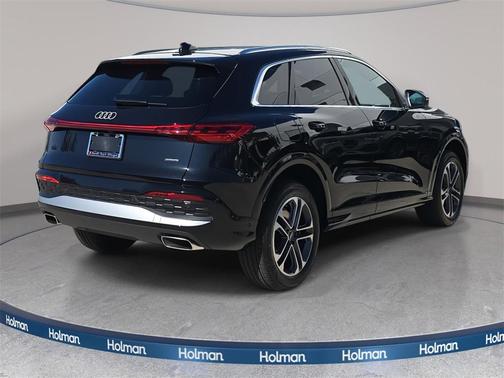 2025 Audi Q5 Premium TFSI quattro S tronic