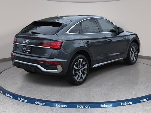 Daytona Gray Pearl Effect 2021 Audi Q5 45 Premium Plus