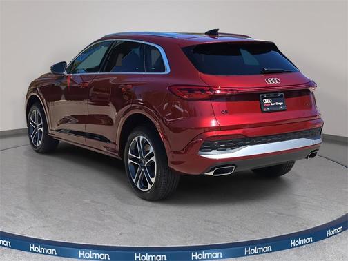 2025 Audi Q5 Premium