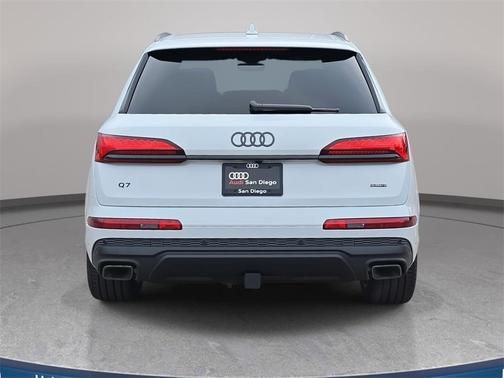 2026 Audi Q7 55 Premium Plus