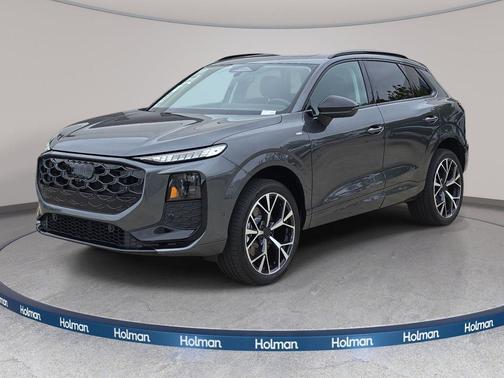 Daytona Gray Pearl Effect 2026 Audi Q3 TFSI quattro S tronic