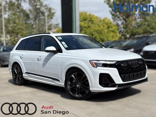 2025 Audi Q7 55 Premium Plus