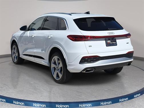 2025 Audi Q5 Premium Plus
