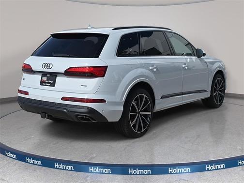 2026 Audi Q7 45 Premium Plus