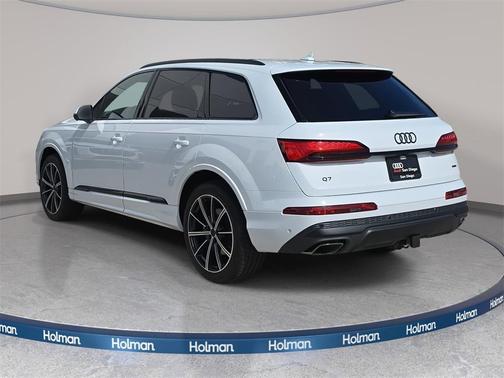 2026 Audi Q7 45 Premium Plus