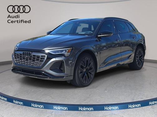Daytona Gray Pearl Effect 2024 Audi Q8 e-tron Prestige