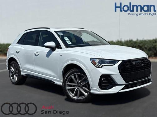 2025 Audi Q3 Premium 45 TFSI S line quattro Tiptronic