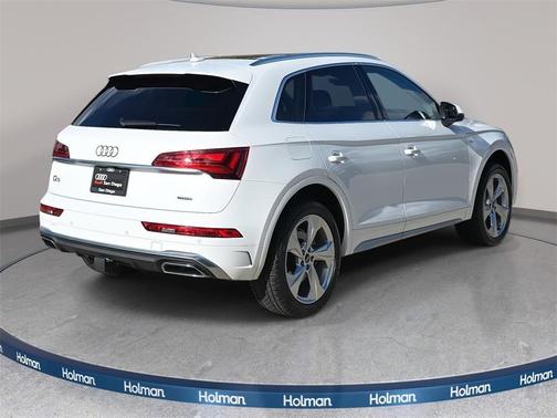 2023 Audi Q5 45 S line Premium Plus