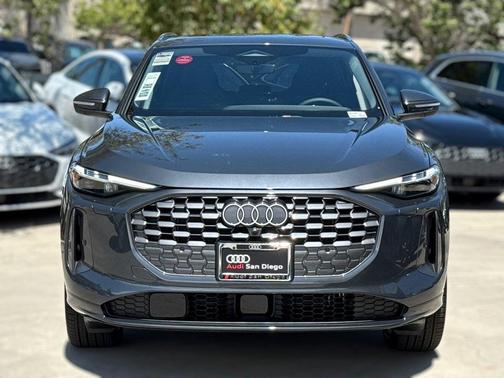2025 Audi Q5 Premium Plus