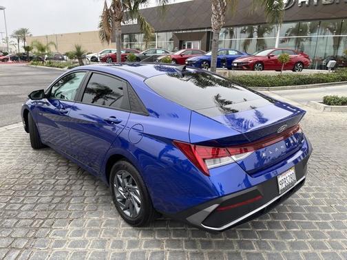 2024 Hyundai ELANTRA HEV Blue