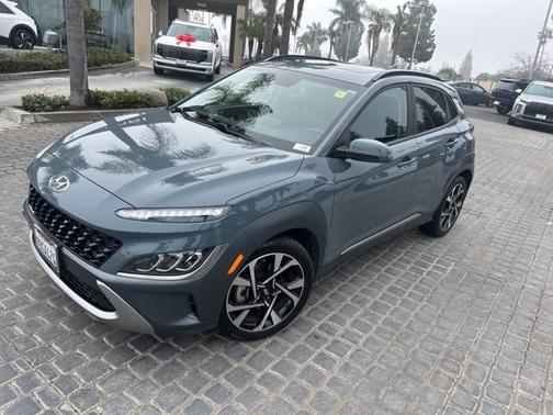 2022 Hyundai KONA Limited