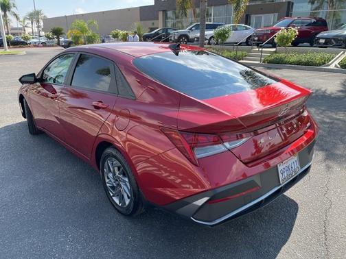 2024 Hyundai ELANTRA HEV Blue