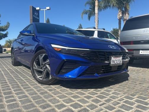 2024 Hyundai ELANTRA SEL