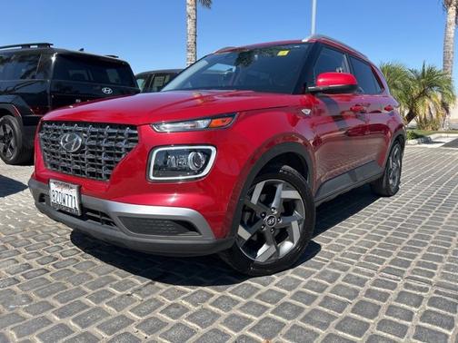 2022 Hyundai VENUE Limited