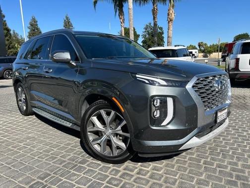 Gray 2022 Hyundai PALISADE Limited