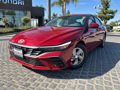 Red 2025 Hyundai ELANTRA SE