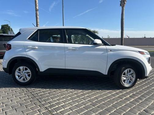 White 2026 Hyundai VENUE SE