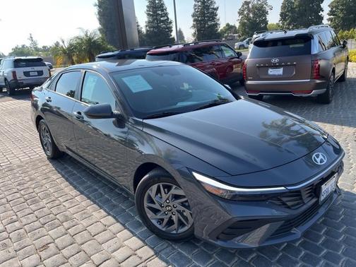 2024 Hyundai ELANTRA HEV Blue