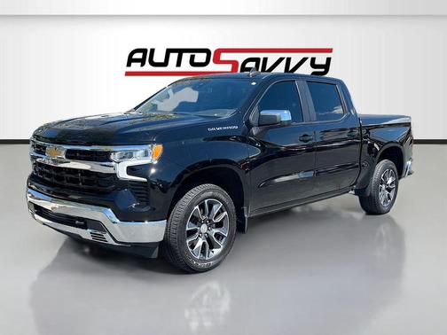 Black 2022 Chevrolet Silverado 1500 LT