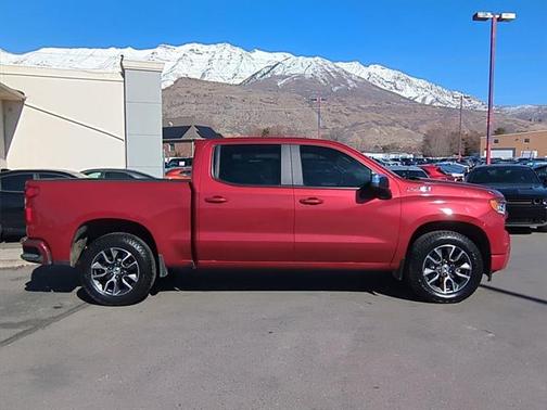 2022 Chevrolet Silverado 1500 RST