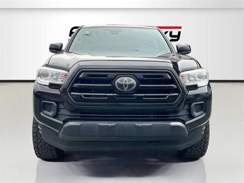 2018 Toyota Tacoma SR