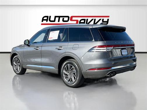 2023 Lincoln Aviator Standard AWD