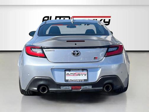 2023 Toyota GR86 Premium